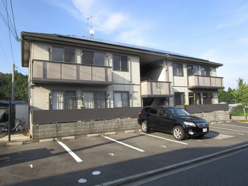 広島市安佐南区伴中央2丁目の賃貸アパート<br>アストラムライン伴中央駅へ徒歩圏内の3ＬＤＫ物件<br>伴小学校にも近くが子育て世帯にも向いている環境です