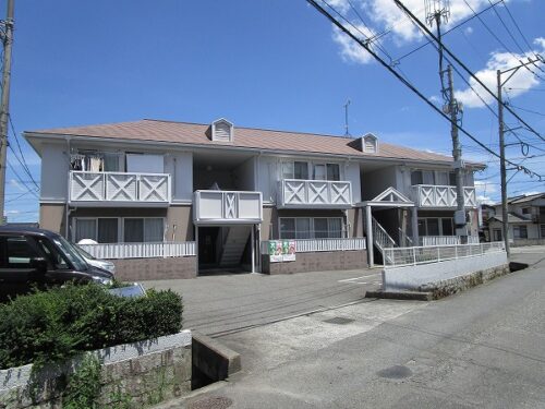 広島市安佐南区西原4丁目の賃貸アパート<br>アストラムライン祇園新橋北駅近くで3DKから2LDKへのリフォーム物件<br>コンビニ・スーパー等も徒歩圏内に揃ったエリアでネット使用料は無料です 広島市安佐南区西原4丁目の賃貸アパート<br>アストラムライン祇園新橋北駅近くで3DKから2LDKへのリフォーム物件<br>コンビニ・スーパー等も徒歩圏内に揃ったエリアでネット使用料は無料です