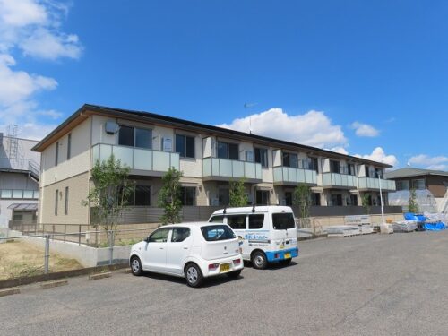 広島市安佐南区川内5丁目の賃貸アパート<br>小型犬飼育が可能で上下階の遮音性が高くお子様連れ世帯に向いた2LDK物件<br>最寄のバス停から紙屋町方面の通勤も可能でネット使用料は無料です 広島市安佐南区川内5丁目の賃貸アパート<br>小型犬飼育が可能で上下階の遮音性が高くお子様連れ世帯に向いた2LDK物件<br>最寄のバス停から紙屋町方面の通勤も可能でネット使用料は無料です