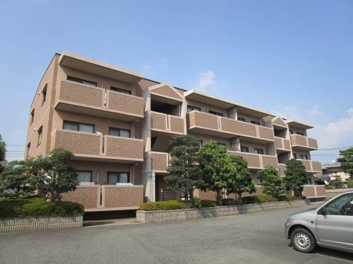 広島市安佐南区西原6丁目の賃貸マンション<br>アストラムライン・JRのどちらも利用可能で通勤に便利な3LDK物件<br>ゆめテラスが徒歩圏内にあるのも魅力で室内のネット使用料は無料です 広島市安佐南区西原6丁目の賃貸マンション<br>アストラムライン・JRのどちらも利用可能で通勤に便利な3LDK物件<br>ゆめテラスが徒歩圏内にあるのも魅力で室内のネット使用料は無料です