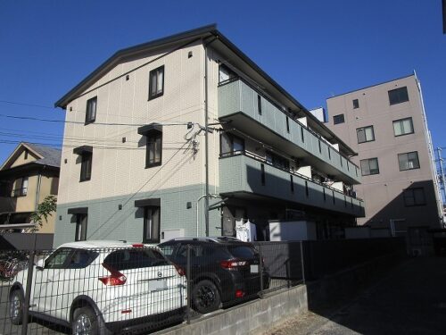 広島市安佐南区山本4丁目の賃貸アパート<br>幼稚園・保育園・スーパー等が徒歩圏内でネット無料の2ＬＤＫ物件<br>最寄のバス停からは市内中心部への通勤も可能です