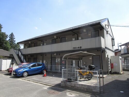 広島市安佐南区高取北1丁目の賃貸アパート<br>バス・トイレ別で安めな賃料価格のシングル物件<br>駐車場も確保可能で室内のネット使用料は無料です