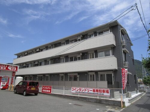 広島市安佐南区川内6丁目の賃貸アパート<br>小型犬 又は猫のペット飼育が可能でネット無料の1ＬＤＫ物件<br>生活に必要な利便施設は徒歩圏内に多く揃ったエリアです