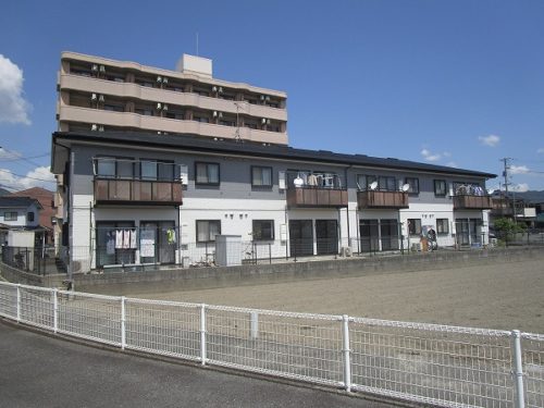 広島市安佐南区東野3丁目の賃貸アパート<br>幼稚園・保育園に近く子育て世帯に向いた環境の3ＬＤＫ物件<br>各部屋が独立した間取りで収納もあるので子供部屋にも最適です