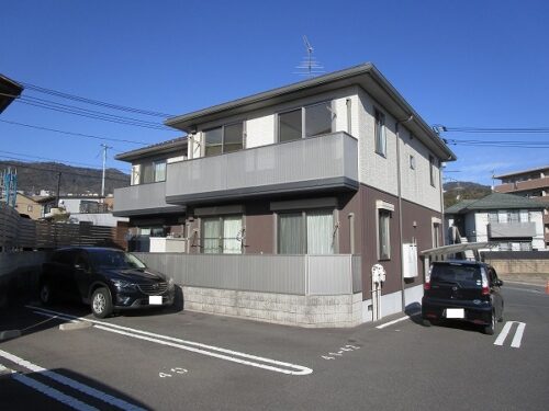 広島市安佐南区山本4丁目の賃貸アパート<br>最寄のバス停から市内中心部の移動も可能な2ＬＤＫ物件<br>徒歩圏内には利便施設が揃い室内はネット無料です