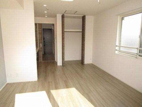角部屋の写真の為、窓はありません 角部屋の写真の為、窓はありません