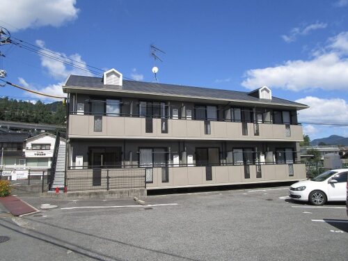 広島市安佐南区伴東5丁目の賃貸アパート<br>広島市立大学・広島修道大学の学生さん向きのシングル物件<br>利便施設の多くが徒歩圏内に揃っており単身者さんには嬉しい環境です