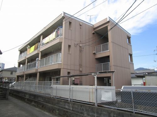 広島市安佐南区西原4丁目の賃貸マンション<br>アストラム祇園新橋北駅まで近くなので通勤に便利な3ＤＫ物件<br>原小学校には徒歩2分程度で通学可能な距離です
