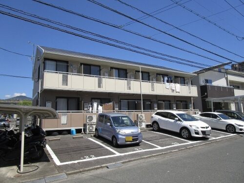 広島市安佐南区西原3丁目の賃貸アパート<br>市内中心部への通勤に便利な立地でバス・トイレ別のシングル物件<br>日祝を除き毎日ゴミ回収でネット使用料は無料です