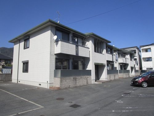 広島市安佐南区祇園6丁目の賃貸アパート<br>イオンモールまで徒歩5分が魅力でネット無料の2ＬＤＫ物件<br>ＪＲ下祇園駅も利用可能なので通勤にも便利な立地です