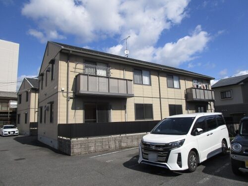 広島市安佐南区東原3丁目の賃貸アパート<br>アストラムラインを利用して通勤される方に好立地な2ＬＤＫ物件<br>コンビニ・スーパー等も徒歩圏内で子育て世帯向きです